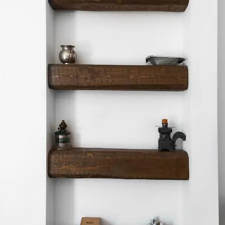 Private Bonora Willa