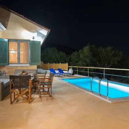 Private Bonora Willa Dilináta